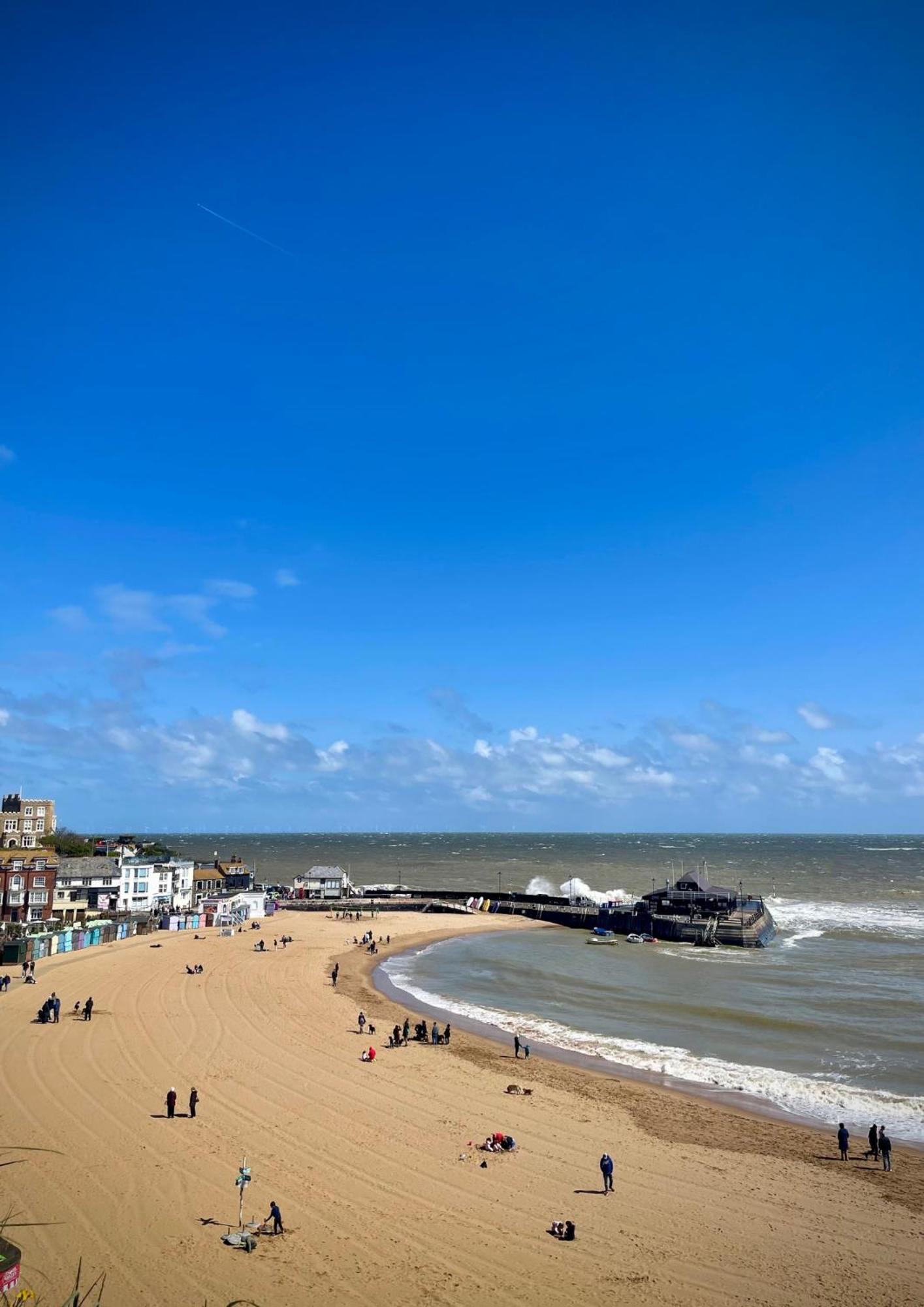 Ebenezer'S Place Broadstairs Exteriör bild
