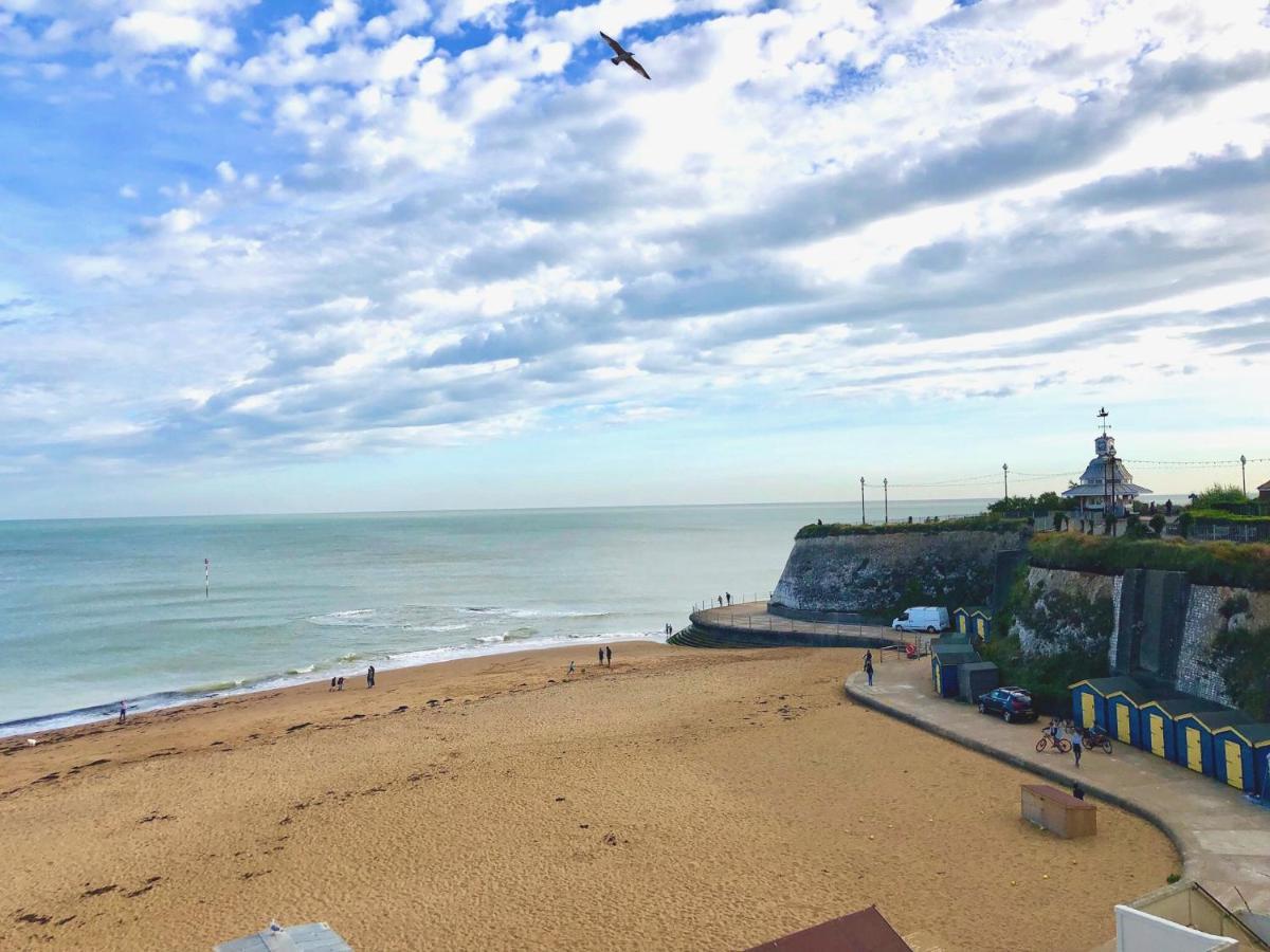 Ebenezer'S Place Broadstairs Exteriör bild